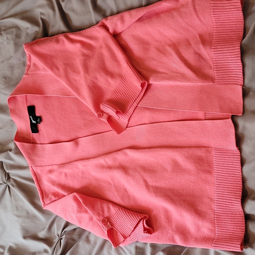 Gnw sweater